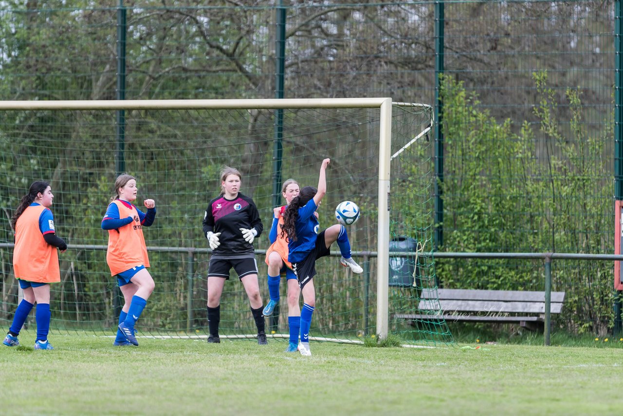 Bild 179 - wCJ VfL Pinneberg - Alstertal-Langenhorn : Ergebnis: 0:8